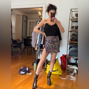 Honey boutique do + be stretchy sequin mini skirt